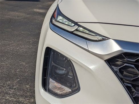 Used 2020 Hyundai Santa Fe SEL w/ Cargo Package image 8