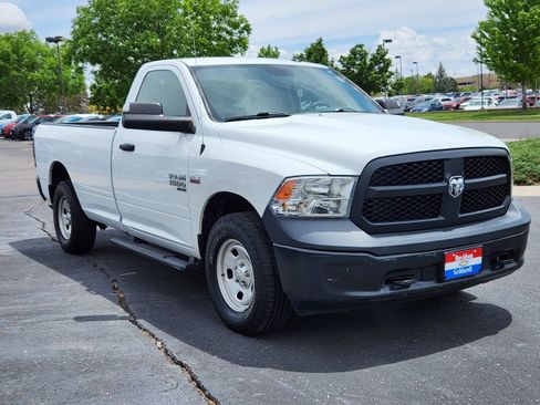 Used 2019 RAM 1500 Tradesman w/ Popular Equipment Group AWD/4WD image 4