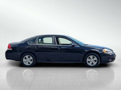 Used 2015 Chevrolet Impala LS image 3