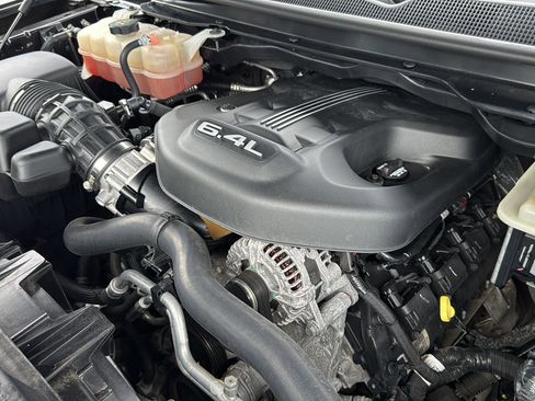 Used 2022 Jeep Grand Wagoneer Series III w/ Rear Seat Video Group 1 image 33