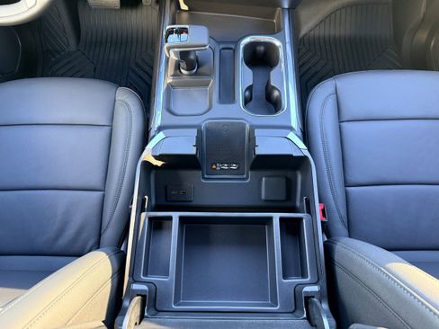 New 2026 Chevrolet Silverado 1500 LTZ image 19