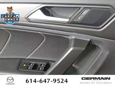 Used 2022 Volkswagen Tiguan SE AWD/4WD image 28