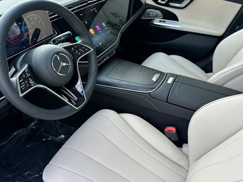Used 2026 Mercedes-Benz E 350 Sedan image 4
