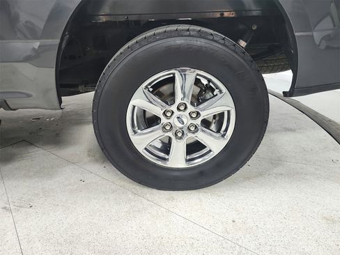 Used 2019 Ford F150 XLT w/ Equipment Group 302A Luxury image 45