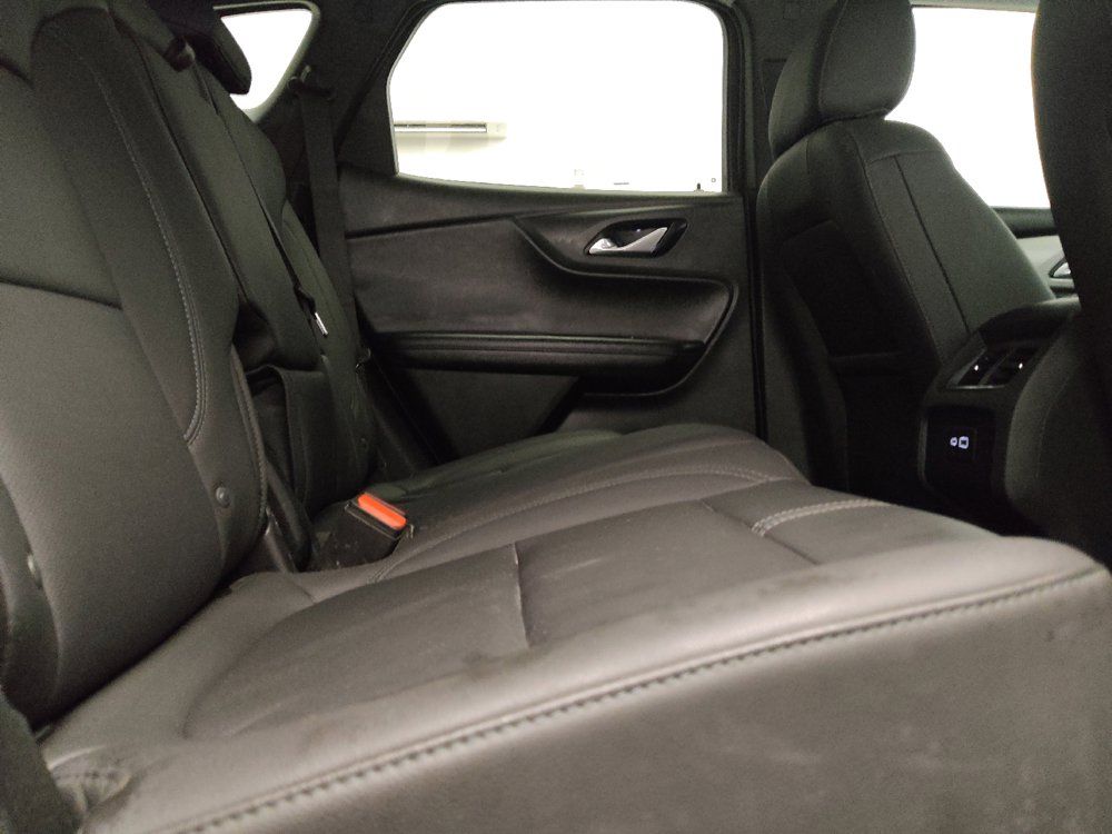 Used 2019 Chevrolet Blazer LT FWD image 19