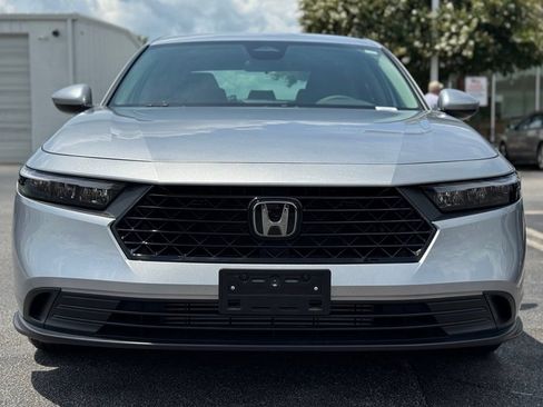Used 2025 Honda Accord LX image 4