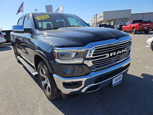 Certified 2019 RAM 1500 Laramie image 11