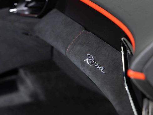 Used 2021 Ferrari Roma image 33