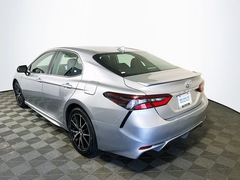 Certified 2023 Toyota Camry SE FWD image 6