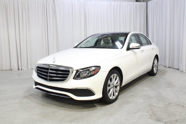 Used 2018 Mercedes-Benz E 300 image 35