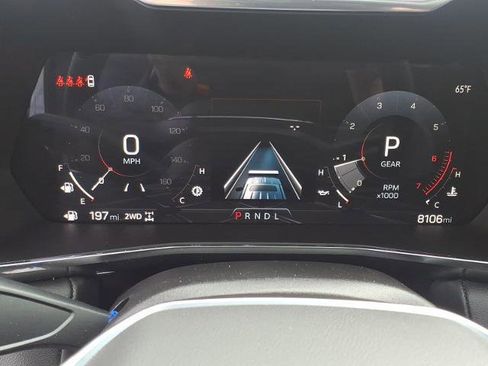 Used 2025 GMC Canyon Elevation image 19