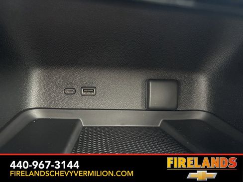 New 2026 Chevrolet Traverse RS image 25