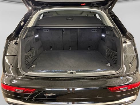 Used 2025 Audi Q5 e Premium Plus w/ Premium Plus Package AWD/4WD image 27