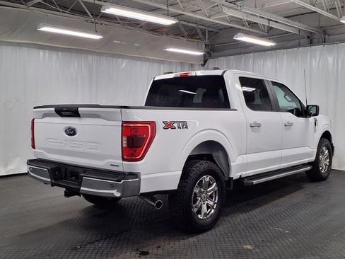 Used 2022 Ford F150 XLT w/ XTR Package AWD/4WD image 23