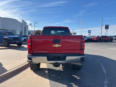 Used 2015 Chevrolet Silverado 2500 LT w/ LT Convenience Package image 6