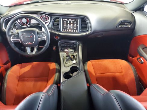 Used 2016 Dodge Challenger R/T Scat Pack w/ Leather Interior Group RWD image 10