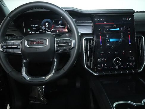 Used 2024 GMC Acadia Elevation w/ LPO, Floor Liner Package AWD/4WD image 27