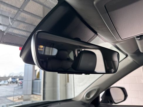 Used 2023 Toyota Highlander Limited image 33