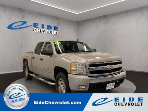 Used 2008 Chevrolet Silverado 1500 LT w/ Power Pack Plus AWD/4WD image 1