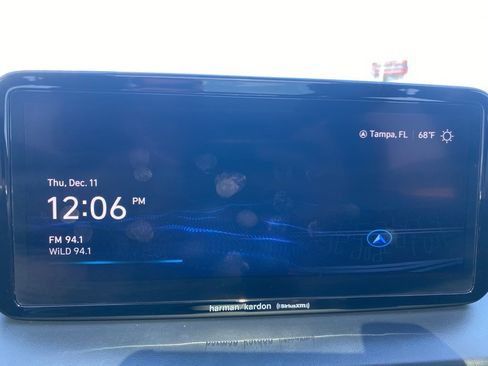 Used 2023 Hyundai Santa Fe Limited image 21