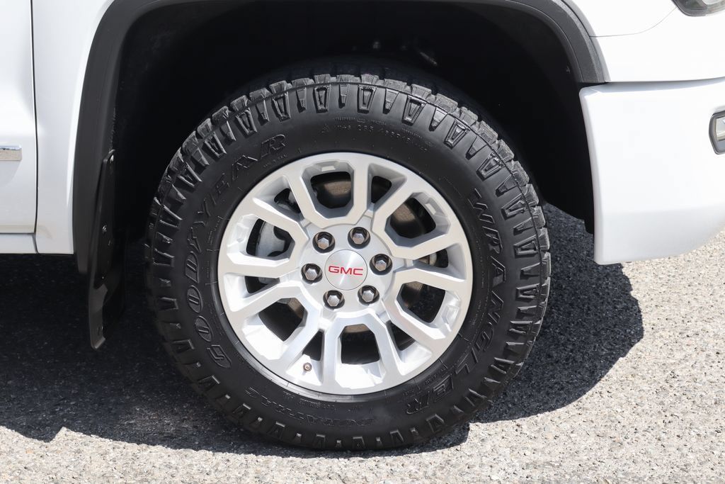 Used 2016 GMC Sierra 1500 SLE w/ All-Terrain Package AWD/4WD image 42