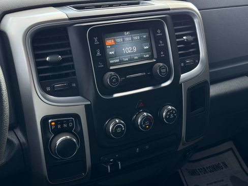 Used 2019 RAM 1500 Classic SLT image 13