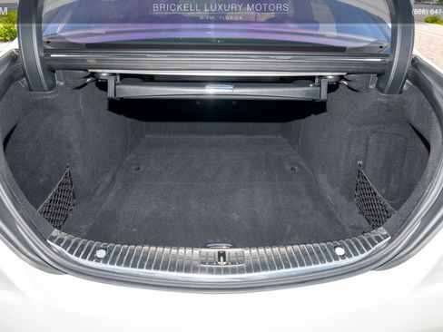 Used 2020 Mercedes-Benz S 560 4MATIC Sedan image 16