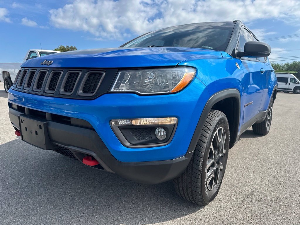 Used 2021 Jeep Compass Trailhawk w/ Convenience Group AWD/4WD image 1