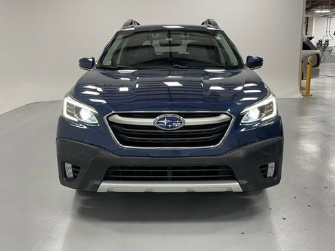 Used 2022 Subaru Outback Limited image 5