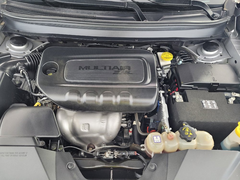 Used 2021 Jeep Cherokee Latitude Plus FWD image 30