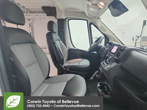 Used 2025 RAM ProMaster 2500 w/ Convenience Group FWD image 33