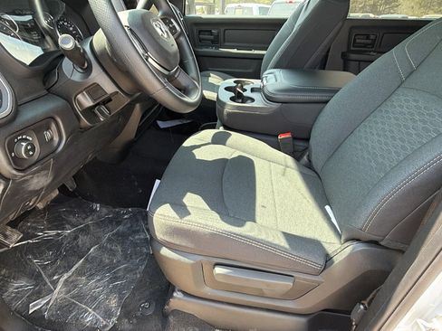 New 2026 RAM 2500 Tradesman AWD/4WD image 16