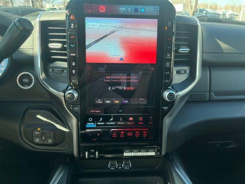 New 2026 RAM 2500 Laramie AWD/4WD image 23