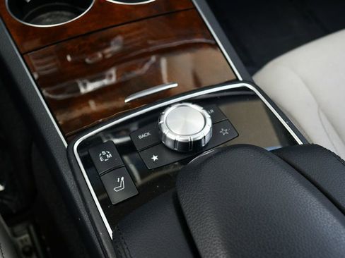 Used 2014 Mercedes-Benz E 350 Cabriolet image 69