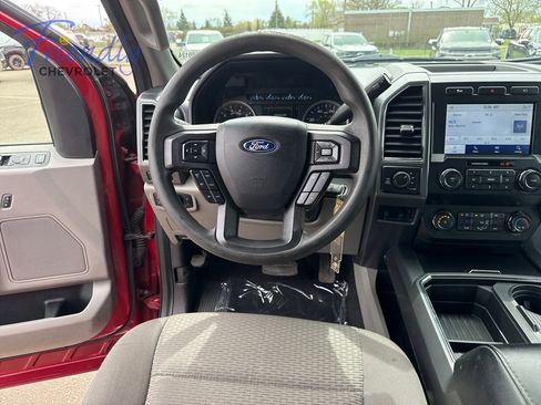 Used 2021 Ford F250 XLT w/ XLT Premium Package AWD/4WD image 27