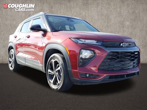 Used 2022 Chevrolet TrailBlazer RS w/ Sun and Liftgate Package image 8