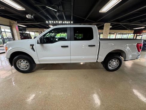 Used 2022 Ford F150 XLT w/ Trailer Tow Package AWD/4WD image 4