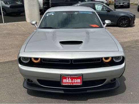 Used 2021 Dodge Challenger R/T RWD image 2