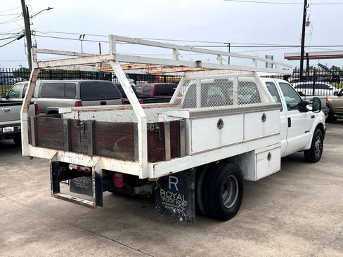 Used 2001 Ford F350 XL image 7