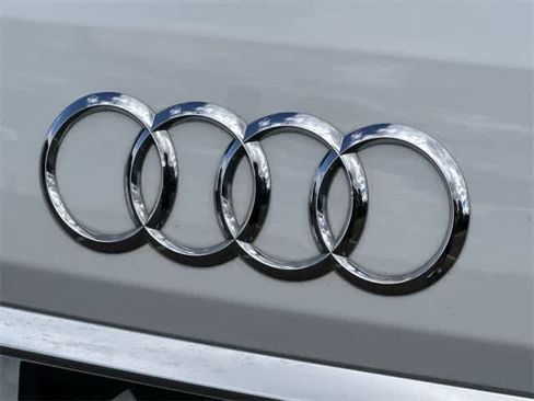 Used 2020 Audi Q7 3.0T Premium Plus image 31