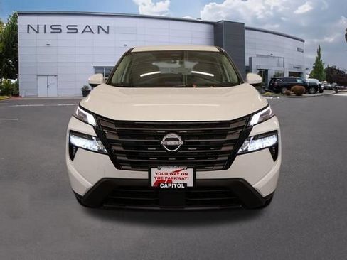 New 2026 Nissan Rogue SV w/ Cold Weather Package AWD/4WD image 8