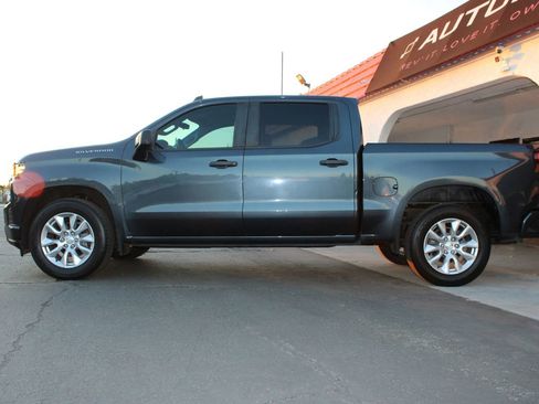 Used 2021 Chevrolet Silverado 1500 Custom image 10