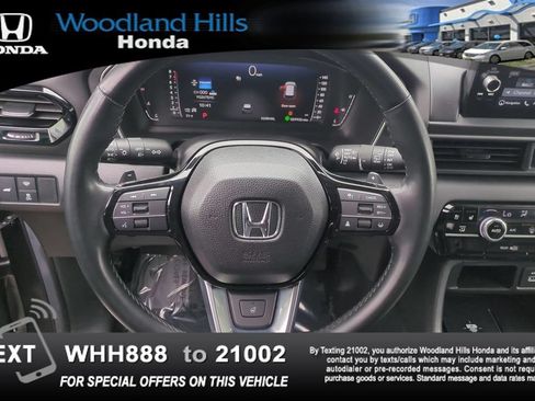 Used 2025 Honda Pilot Elite image 10
