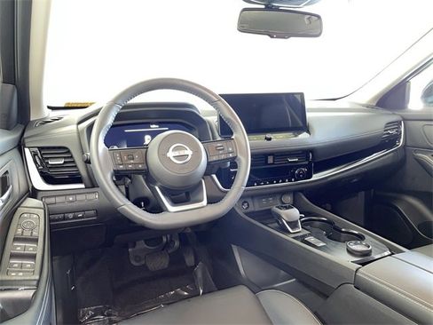 Certified 2024 Nissan Rogue SL image 19