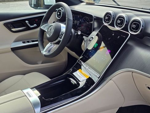 New 2026 Mercedes-Benz GLC 300 4MATIC image 28