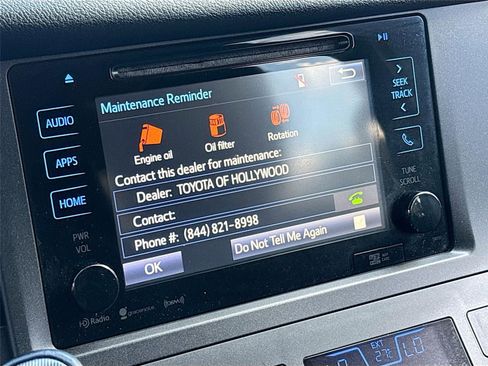 Used 2016 Toyota Sienna SE Premium image 16