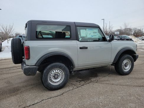 New 2026 Ford Bronco 2-Door AWD/4WD image 4