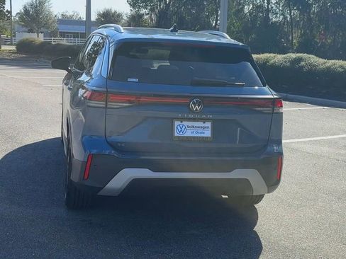 New 2026 Volkswagen Tiguan SE image 7