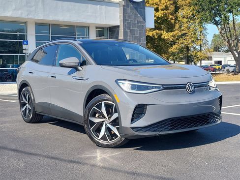 Used 2023 Volkswagen ID.4 Pro S image 2