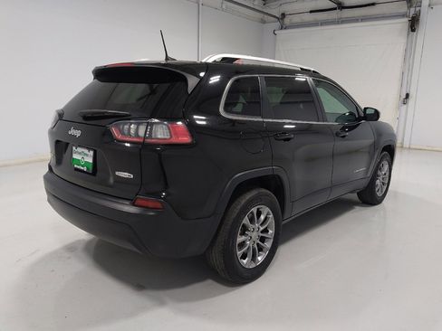 Used 2020 Jeep Cherokee Latitude Plus w/ Cold Weather Group AWD/4WD image 9